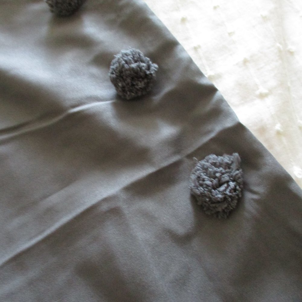 Set of 2 gray Boho pillowcases - Picture 5 of 6